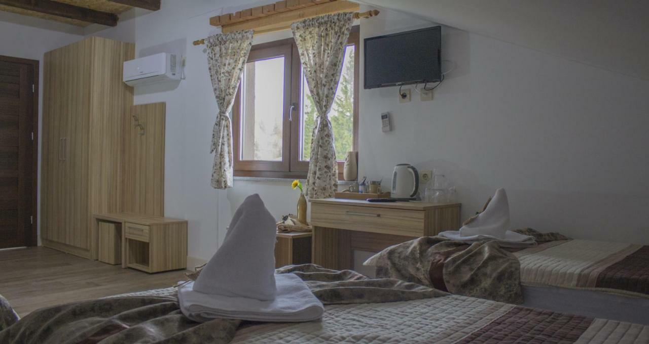 Resort Big House Plitvicka Jezera Licko Petrovo Selo ภายนอก รูปภาพ